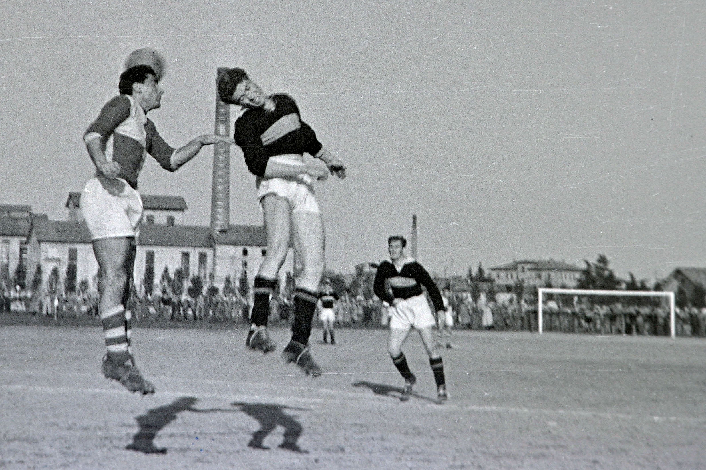Cesena-Rimini 1950-51. Duello aereo nel derby