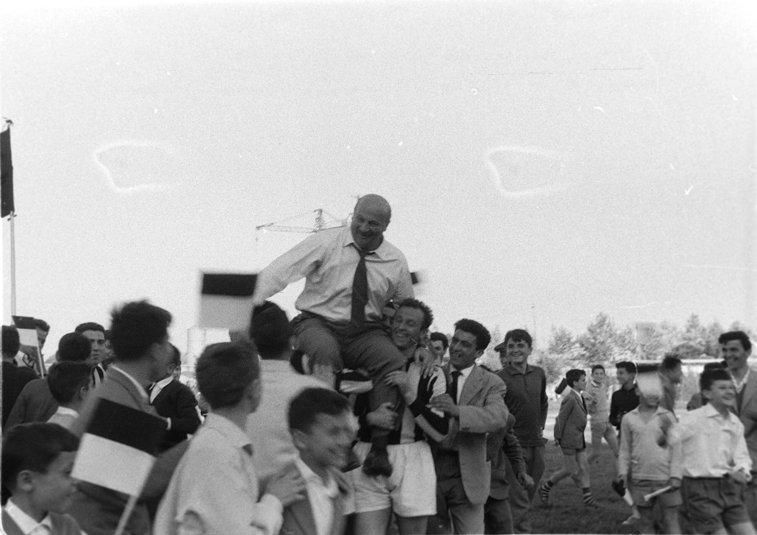 Cesena-Rovereto 1959-60-Pantani in trionfo